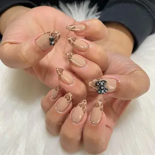 ネイル 岩﨑 美沙のネイルデザイン