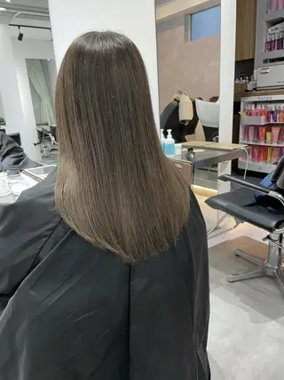 セミロング カラー 湯田実津希🤎 ﾐﾙｸﾃｨ専門のヘアスタイル