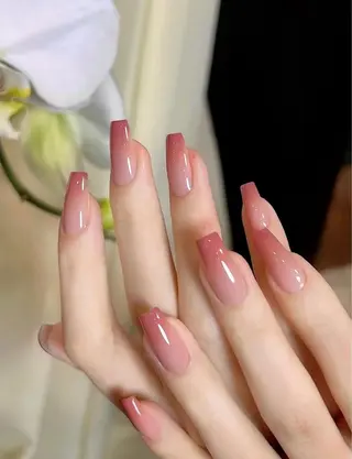 ネイル Hanni ANA.CHUOのネイルデザイン