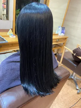 セミロング カラー 成田 海斗のヘアスタイル