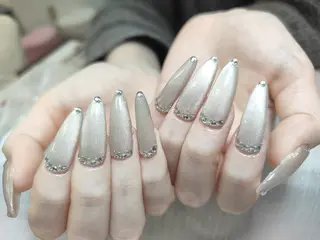ネイル 鈴木 彩星のネイルデザイン