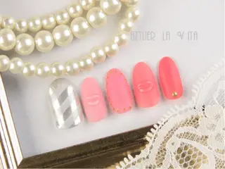 ネイル atelier la vita所属・lavita. mimuraのネイルデザイン