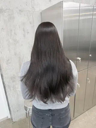 ロング カラー たいき/グレージュ 透明感/髪質改善のヘアスタイル