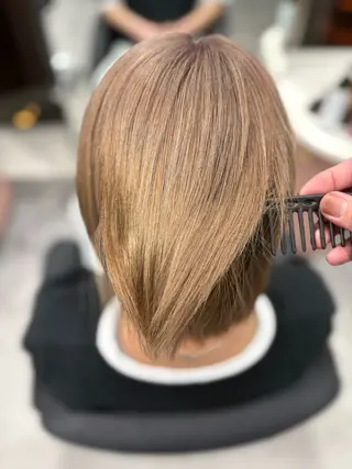 カラー ブリーチ特化 島崎　凌のヘアスタイル