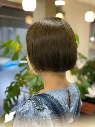 ショート 大人艶カラー/ ショートカット　辻岡のヘアスタイル