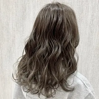 セミロング カラー 顔周りレイヤーカット 髪質改善代表西村功平のヘアスタイル