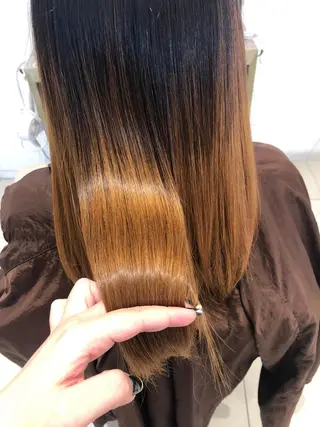 ミディアム 中嶋 彩乃のヘアスタイル