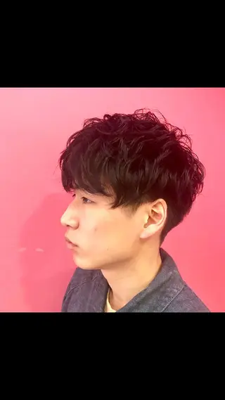 ショート パーマ メンズ Vir by browのヘアスタイル