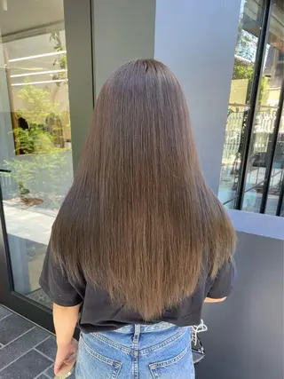 ロング カラー 鶴井 美空のヘアスタイル