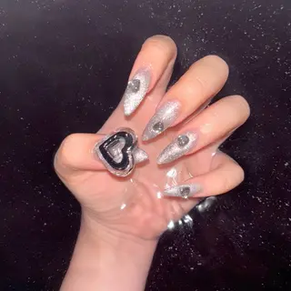 ネイル MODA MANAMIᵕ̈のネイルデザイン