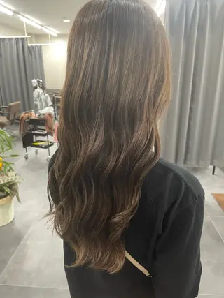 ロング カラー TELAHAIR四街道店所属・⚜️TELAHAIR ⚜️櫻井のヘアスタイル
