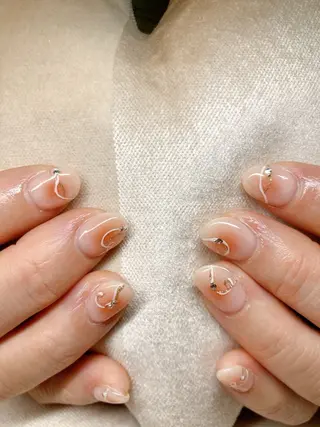 ネイル ECLAT エクラ所属・寺山 千鶴のネイルデザイン