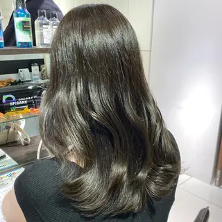 ロング カラー ヘアアレンジ ブリーチなしカラー /ベージュ/安形翔のヘアスタイル