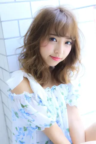 ミディアム 小顔カット/レイヤー 【WiLL】加藤のヘアスタイル