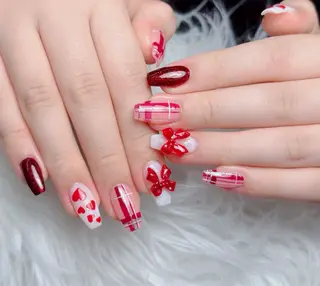 ネイル Lenie Nail Okuboのネイルデザイン