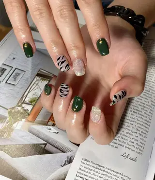 ミディアム ネイル Lofi nails ゆきこのネイルデザイン