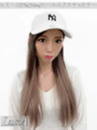 ロング カラー エクステ LuciAのヘアスタイル