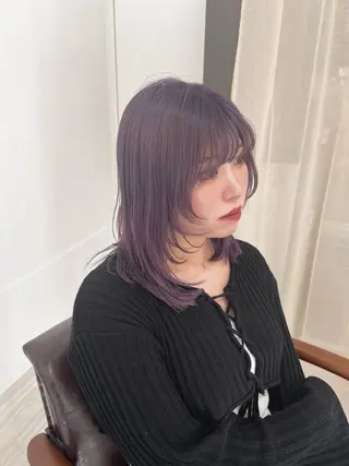 ミディアム カラー 近藤 若菜のヘアスタイル