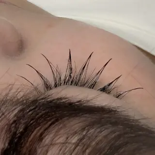 マツエク・マツパ 多田 遥香のヘアスタイル