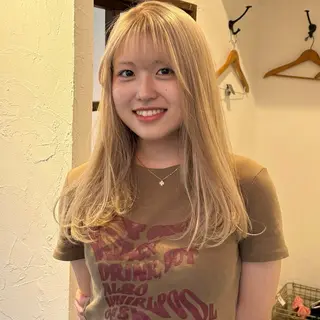 ロング Miyazaki Minoriのヘアスタイル