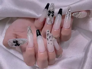 ネイル M2ネイルサロン【長さ出し&フィルイン導入店】所属・長さ出し専門店 RIRIのネイルデザイン