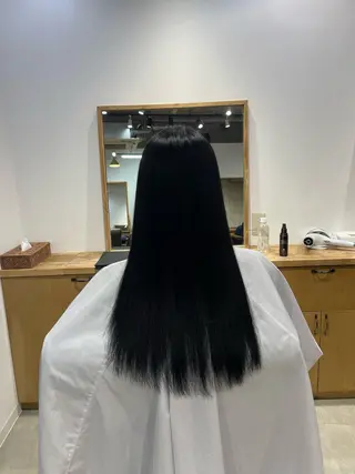 ロング カラー 🌿似合わせブリーチ 小俣　来🌿のヘアスタイル