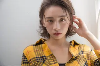 ショート カラー ○HITOMI ○のヘアスタイル