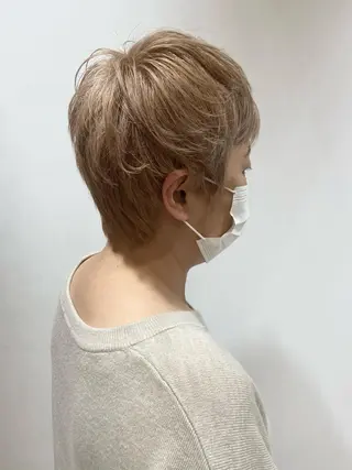 ショート カラー 🐺ウルフ/レイヤー 似合わせ‎🤍沙羅のヘアスタイル