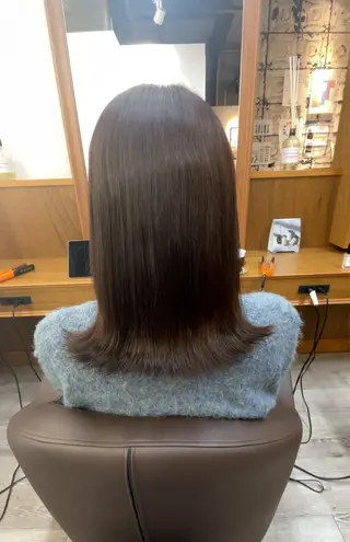 ミディアム カラー れい|髪質改善| カラー|高槻|大阪のヘアスタイル
