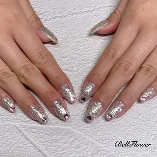 ネイル Bell Flowerのネイルデザイン