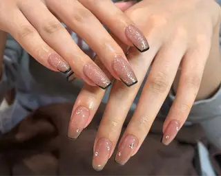 ネイル 友田 晴香のネイルデザイン