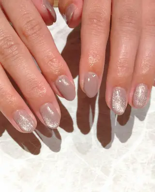 ネイル 會田 瑠衣のネイルデザイン