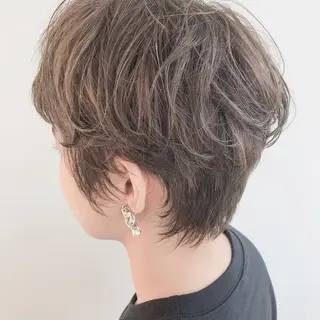 ショート カラー ショート/レイヤー なら石井知希のヘアスタイル