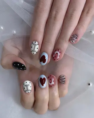 ネイル ToliyDeliy akemiのネイルデザイン