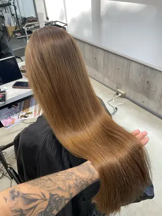 ロング カラー LUXBE LUCE所属・LUXBE LUCE 愁のヘアスタイル