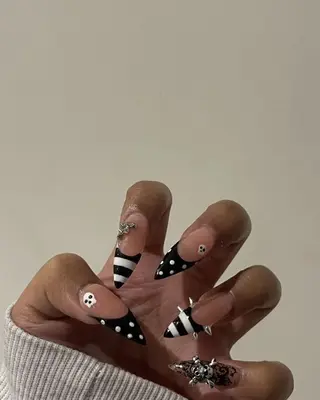 ネイル Queen Nail 柏店　クイーンネイルのネイルデザイン