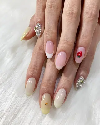 ネイル 渡邊 亜貴のネイルデザイン