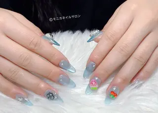 ネイル 小島 阿佑美のネイルデザイン