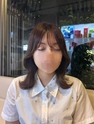 ミディアム レイヤー/顔周り/ 韓国ヘア🤍フウカのヘアスタイル