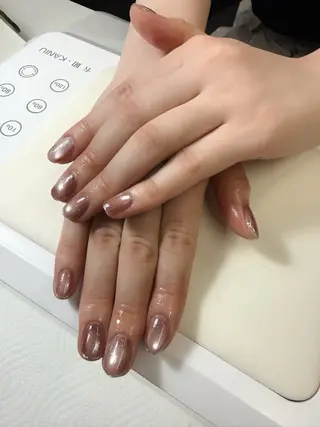 ネイル Emi ネイルサロン所属・平 りんちゃのネイルデザイン