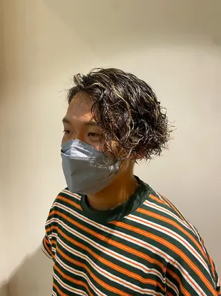 カラー パーマ 安藤 太一のヘアスタイル