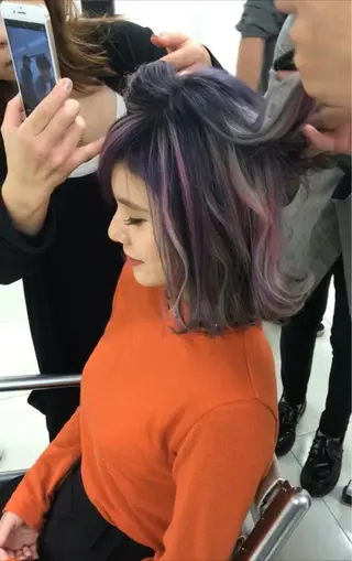 ミディアム カラー デザインカラー🌈 高木リョウのヘアスタイル