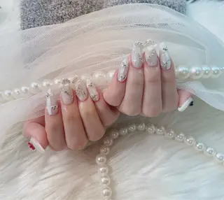 ネイル ベスティオーラ所属・ベスティオーラ/小竹 花香のネイルデザイン