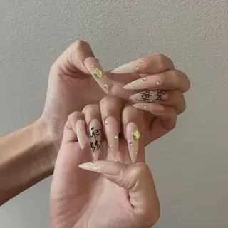 ネイル hami🎀うかん 🎀チップ長さ出しのネイルデザイン