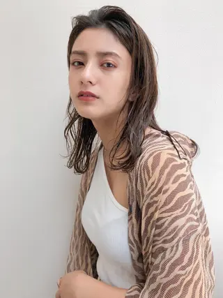 ミディアム 🎊LUK🎊_公 式_🩵髪質改善🩵のヘアスタイル