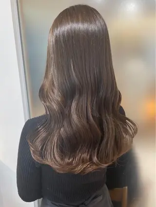 セミロング カラー 佐藤 梨里花 ❤︎のヘアスタイル