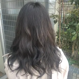 カラー ish by fan .代表✂️木谷宏夢のヘアスタイル