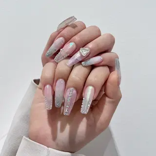 ネイル 🩷120%可愛い 保証🎀fein.のネイルデザイン