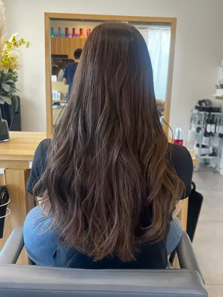 ロング Ore🫧タナカマヤ /柔らかい質感カラーのヘアスタイル