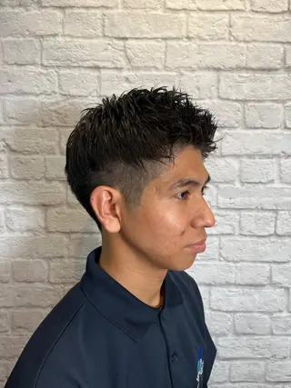 ショート 無料メンズカット❗️ 佐藤光のヘアスタイル